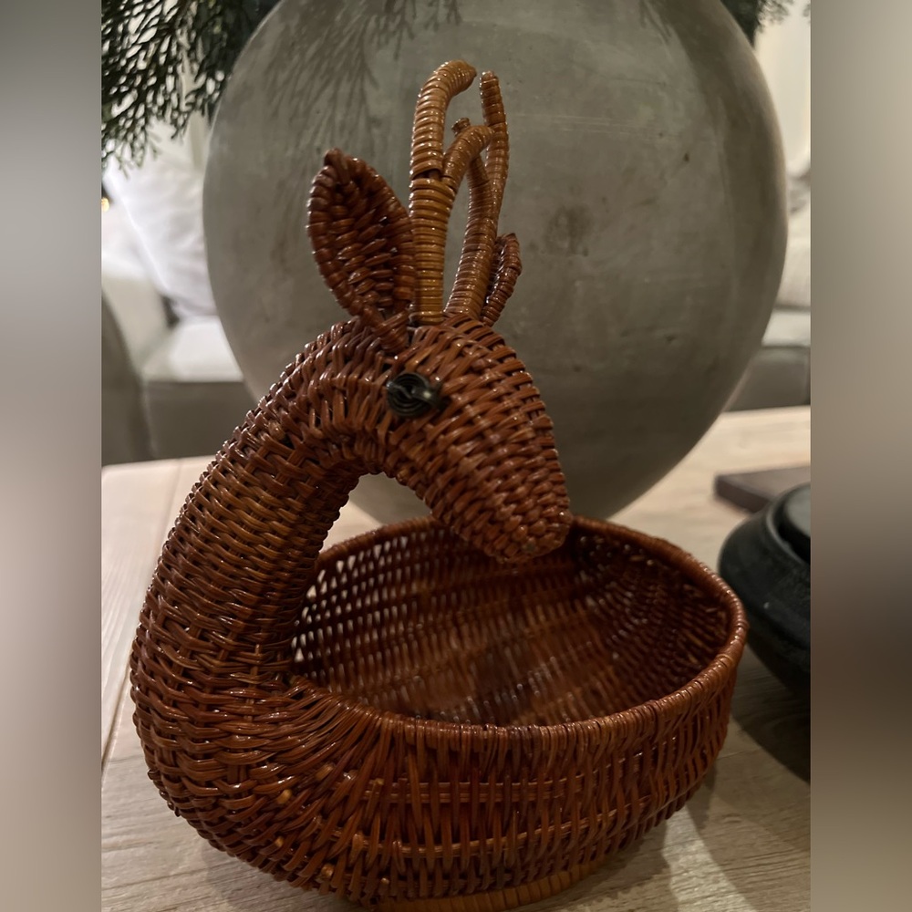 Vintage Deer Reindeer Basket - Brown Cottage Basket - Woodland Animal Wicker